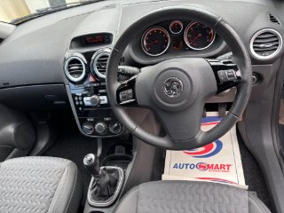 /photos/9945/0b0c0b2c-0205-46b2-b73c-e97080c90c1f_i320x240.jpg