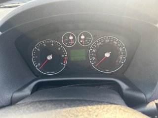 /photos/9945/2331fd06-77ae-44cc-8c8e-71056e85af41_i320x240.jpg