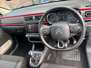 /photos/9945/258cfabd-708b-485e-9f3c-2a1df11c850e_i320x240.jpg