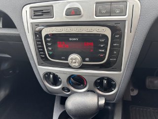 /photos/9945/28967f35-d3c0-458d-b3b4-639a81e02d3c_i320x240.jpg