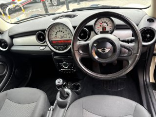 /photos/9945/3e8e3b66-5f56-4d35-8d9e-bd5f37eb0032_i320x240.jpg