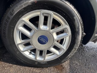 /photos/9945/4d8c9a90-aa2c-4b5d-acd1-e2e5f788b7f0_i320x240.jpg