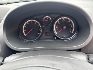 /photos/9945/4dd97443-0061-46af-8439-885cc3101c83_i320x240.jpg