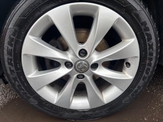 /photos/9945/599d191e-3d61-438b-89ab-232d93a95690_i320x240.jpg