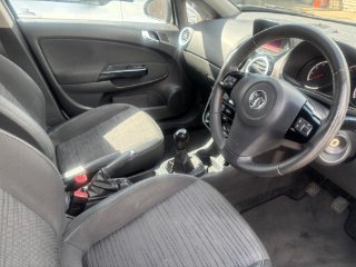 /photos/9945/68f278a0-530f-4e5a-913c-1df97cd545c3_i320x240.jpg