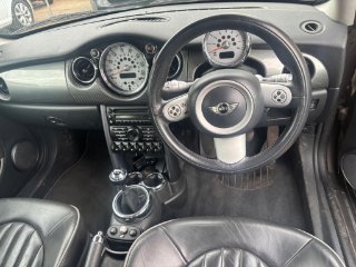 /photos/9945/6c4483eb-a9d5-42d4-9bbf-7026cb076162_i320x240.jpg