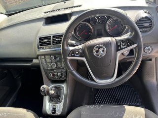 /photos/9945/773d5465-0007-4961-ab72-0109c12f702e_i320x240.jpg