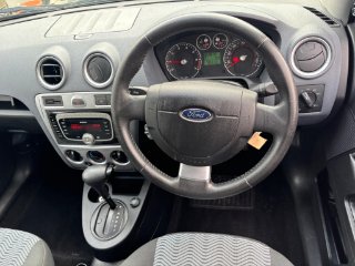 /photos/9945/c2067998-fe45-4284-b259-1a51230cf8a4_i320x240.jpg