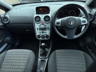 /photos/9945/cc2ccbd9-fe8e-48de-8520-1b6f90a1618f_i320x240.jpg